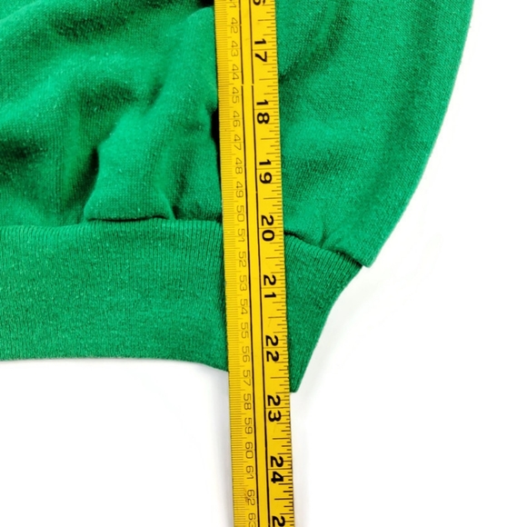 Vtg 80's Woman's Saint Patricks Day "Irish Girls" Front Graphic Pull Over - Picture 9 of 11